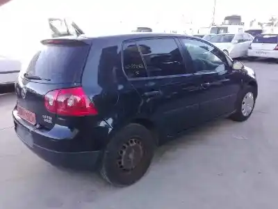 Veículo de Sucata volkswagen golf v (1k1) 1.6 fsi do ano 2006 alimentado blf