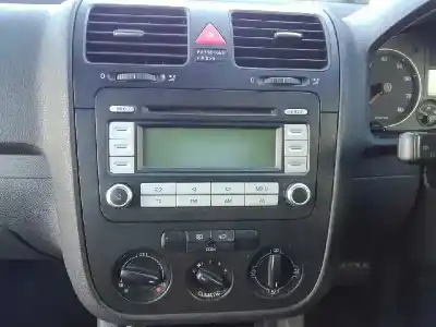 Veículo de Sucata volkswagen golf v (1k1) 1.6 fsi do ano 2006 alimentado blf