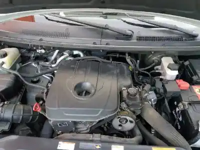 Veículo de Sucata ssangyong rodius ii 2.0 xdi do ano 2015 alimentado 671960