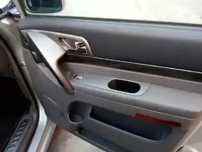 Veículo de Sucata ssangyong rodius ii 2.0 xdi do ano 2015 alimentado 671960