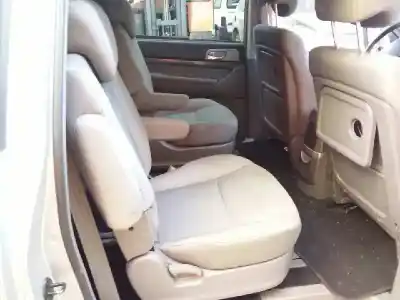 Veículo de Sucata ssangyong rodius ii 2.0 xdi do ano 2015 alimentado 671960