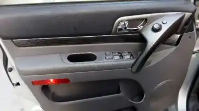 Veículo de Sucata ssangyong rodius ii 2.0 xdi do ano 2015 alimentado 671960