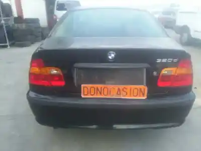 Véhicule à la ferraille bmw serie 3 berlina (e46) 320d de l'année 2001 alimenté 204d4