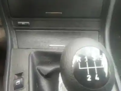 Véhicule à la ferraille bmw serie 3 berlina (e46) 320d de l'année 2001 alimenté 204d4