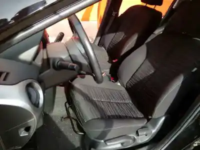 Veicolo di demolizione mazda 2 (de_, dh_) 1.3 (de3fs) dell'anno 2009 alimentato zj46