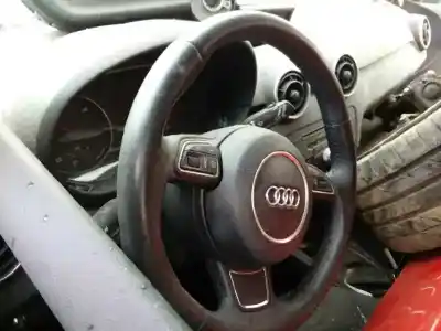 Veículo de Sucata audi a1 sportback (8xa) attraction do ano 2014 alimentado cayb