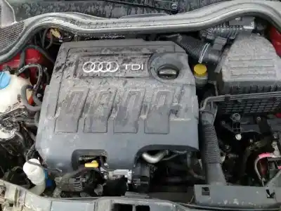 Veículo de Sucata audi a1 sportback (8xa) attraction do ano 2014 alimentado cayb