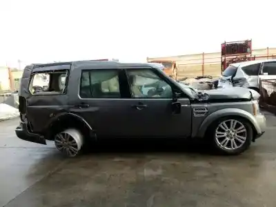 Veículo de Sucata land rover discovery 4 tdv6 se do ano 2012 alimentado 306dt