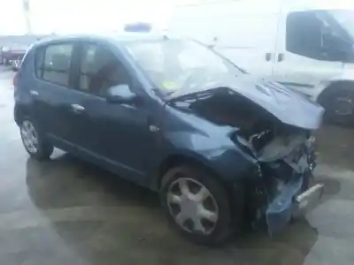 Veículo de Sucata dacia sandero 1.5 dci do ano 2009 alimentado k9k796