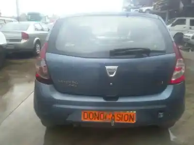 Veículo de Sucata dacia sandero 1.5 dci do ano 2009 alimentado k9k796