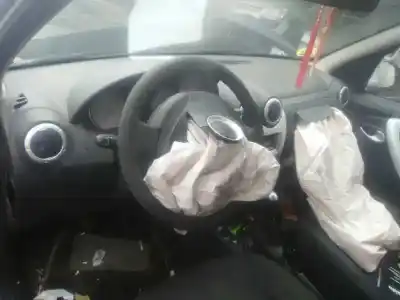 Veículo de Sucata dacia sandero 1.5 dci do ano 2009 alimentado k9k796