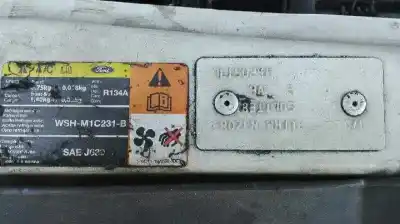 Véhicule à la ferraille ford transit combi ´06 ft 260 corto de l'année 2007 alimenté qvfa