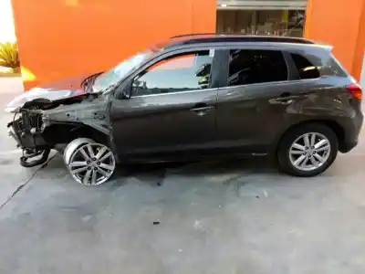 Veículo de Sucata mitsubishi asx (ga_w_) 1.8 di-d (ga6w) do ano 2013 alimentado 4n13