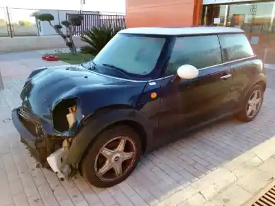 Veículo de Sucata mini mini (r56) cooper do ano 2006 alimentado n12b16a