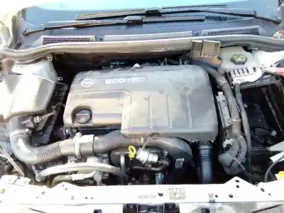 Veículo de Sucata opel astra j gtc sportive do ano 2013 alimentado a17dts