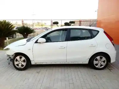 Sloopvoertuig hyundai i30 (fd) 1.4 van het jaar 2011 aangedreven g4fa