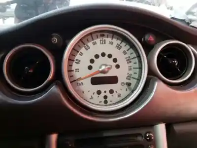 Veículo de Sucata mini mini (r50,r53) cooper do ano 2006 alimentado w10b16a