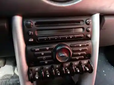 Veículo de Sucata mini mini (r50,r53) cooper do ano 2006 alimentado w10b16a