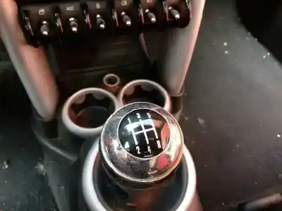 Veículo de Sucata mini mini (r50,r53) cooper do ano 2006 alimentado w10b16a