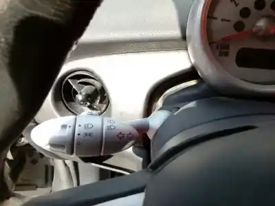 Veículo de Sucata mini mini (r50,r53) cooper do ano 2006 alimentado w10b16a