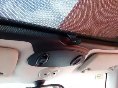 Здавання транспортного засобу mini mini (r50,r53) cooper року 2006 потужний w10b16a