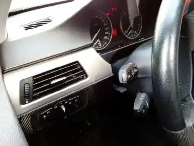 Veículo de Sucata bmw serie 3 touring (e91) 320d do ano 2009 alimentado n47d20a