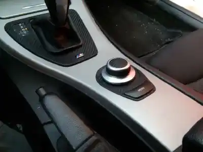 Veículo de Sucata bmw serie 3 touring (e91) 320d do ano 2009 alimentado n47d20a