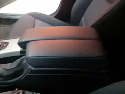 Veículo de Sucata bmw serie 3 touring (e91) 320d do ano 2009 alimentado n47d20a