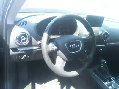 Veículo de Sucata audi a3 sportback (8va, 8vf) 1.6 tdi do ano 2014 alimentado clha