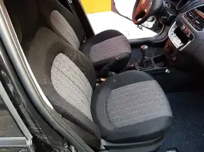 Veicolo di demolizione fiat punto (199_) 1.2 (199axz1a, 199bxz1a) dell'anno 2018 alimentato 169a4000