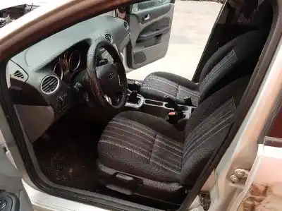 Vehicul casat ford focus lim. (cb4) trend al anului 2008 alimentat hhda