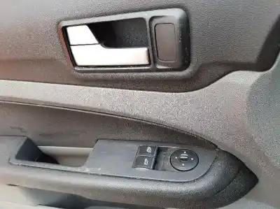 Vehicul casat ford focus lim. (cb4) trend al anului 2008 alimentat hhda