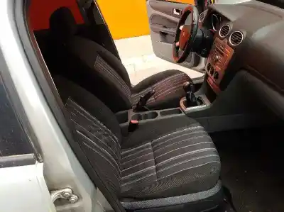 Vehicul casat ford focus lim. (cb4) trend al anului 2008 alimentat hhda