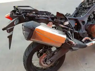 Veículo de Sucata honda africa twin africa twin do ano 2016 alimentado sd04e