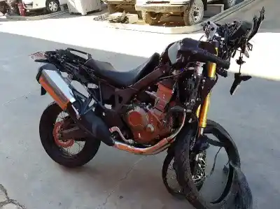 Veículo de Sucata honda africa twin africa twin do ano 2016 alimentado sd04e