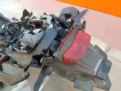 Sloopvoertuig honda africa twin africa twin van het jaar 2016 aangedreven sd04e