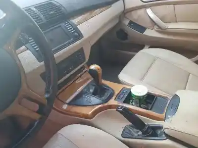 Veículo de Sucata bmw x5 (e53) 3.0d do ano 2002 alimentado 306d1