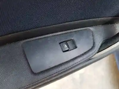 Veículo de Sucata bmw serie 1 berlina (e81/e87) 116d do ano 2009 alimentado n47d20a