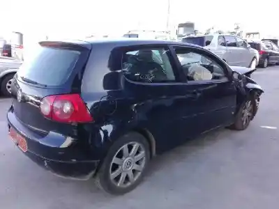 Veículo de Sucata volkswagen golf v (1k1) 1.6 do ano 2004 alimentado bgu