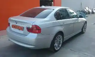 Vehicul casat bmw serie 3 berlina (e90) 320d al anului 2006 alimentat 204d4
