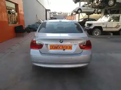 Vehicul casat bmw serie 3 berlina (e90) 320d al anului 2006 alimentat 204d4