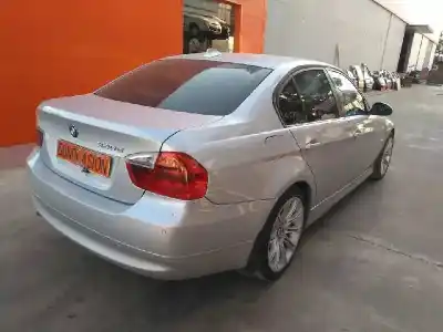 Vehicul casat bmw serie 3 berlina (e90) 320d al anului 2006 alimentat 204d4