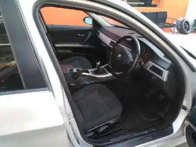 Vehicul casat bmw serie 3 berlina (e90) 320d al anului 2006 alimentat 204d4