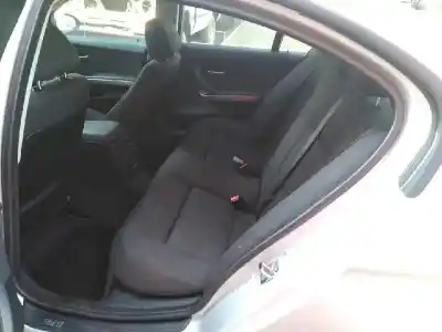 Vehicul casat bmw serie 3 berlina (e90) 320d al anului 2006 alimentat 204d4