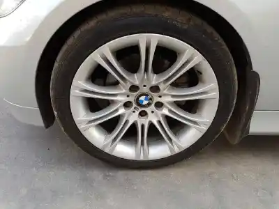 Vehicul casat bmw serie 3 berlina (e90) 320d al anului 2006 alimentat 204d4