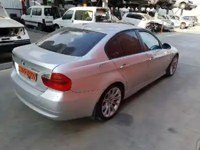 Vehicul casat bmw serie 3 berlina (e90) 320d al anului 2006 alimentat 204d4
