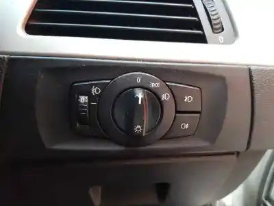 Vehicul casat bmw serie 3 berlina (e90) 320d al anului 2006 alimentat 204d4