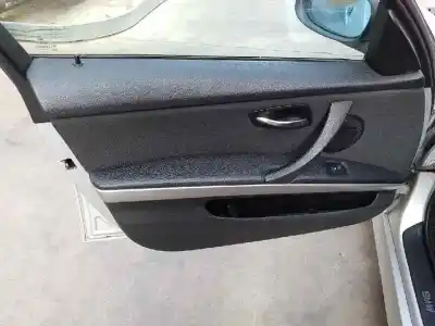 Vehicul casat bmw serie 3 berlina (e90) 320d al anului 2006 alimentat 204d4