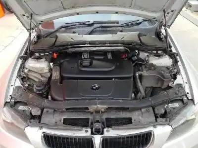 Vehicul casat bmw serie 3 berlina (e90) 320d al anului 2006 alimentat 204d4