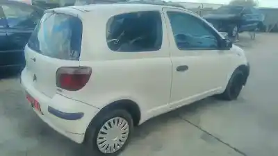 Veículo de Sucata toyota yaris (_p1_) 1.0 (scp10_) do ano 2001 alimentado 1sz-fe